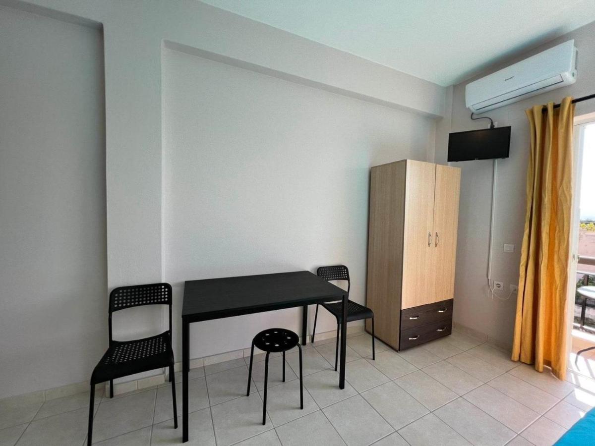 Triton Rooms Lefkandi Chalkidas Exteriér fotografie